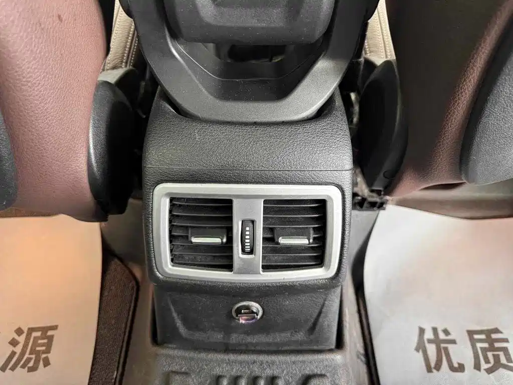 BMW X1 — миниатюра 19