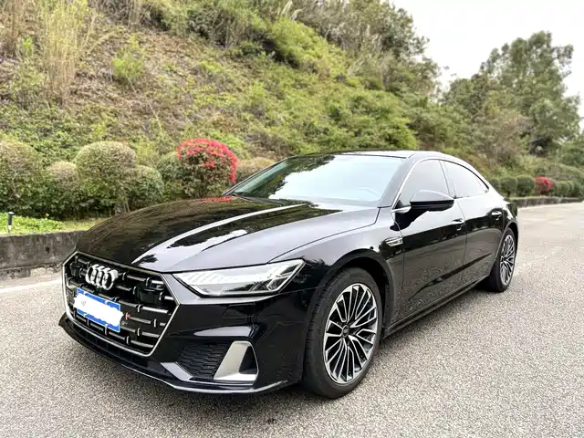AUDI A7L