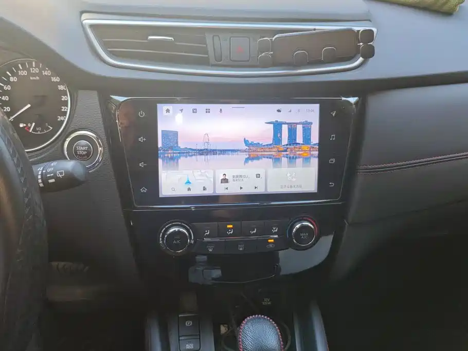 Nissan Qashqai — миниатюра 12