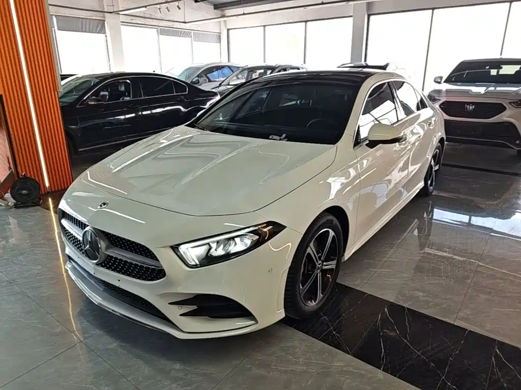 Mercedes-Benz A-Class — миниатюра 2