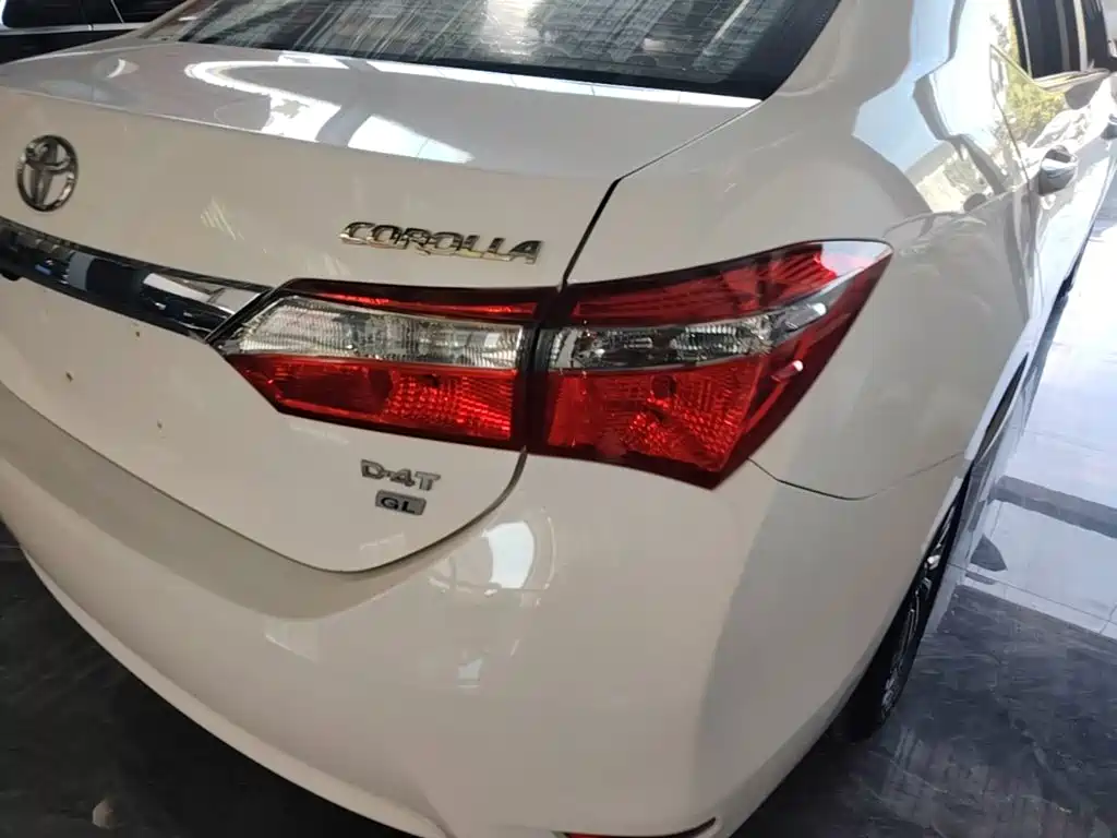 Toyota Corolla — миниатюра 8