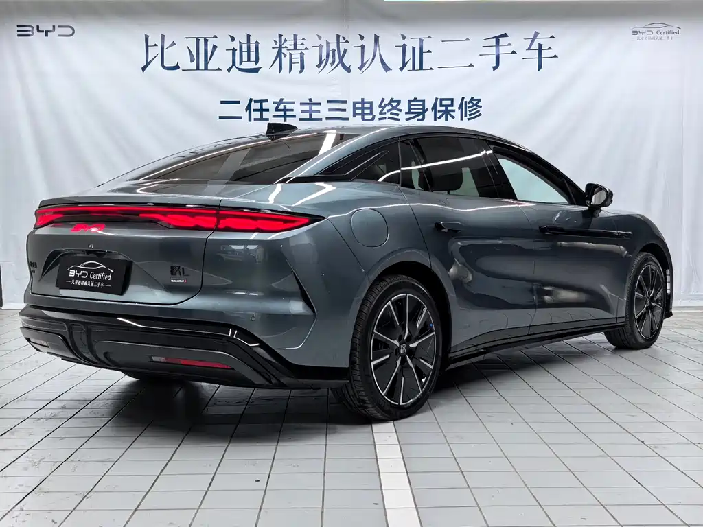 BYD Han L 2025 DM-i 200KM Flagship