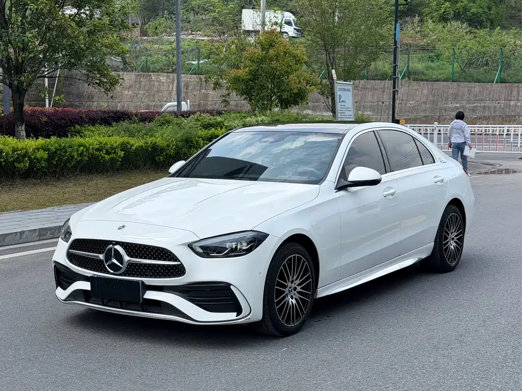 Mercedes-Benz C-Class 2023