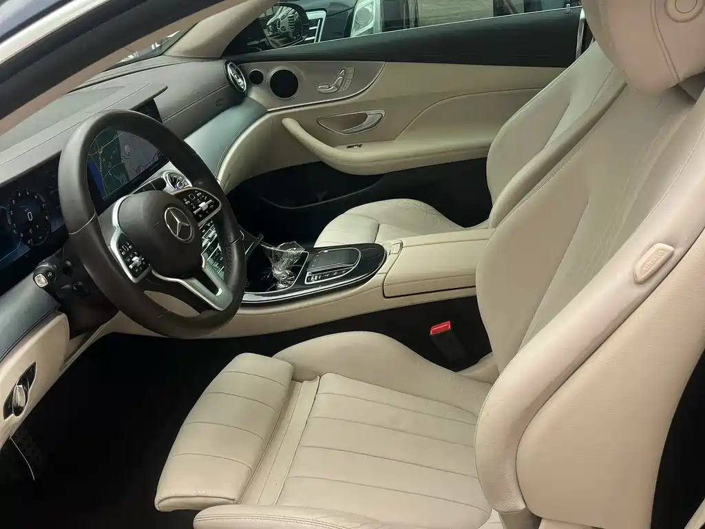 Mercedes-Benz E-Class (Import) — миниатюра 2