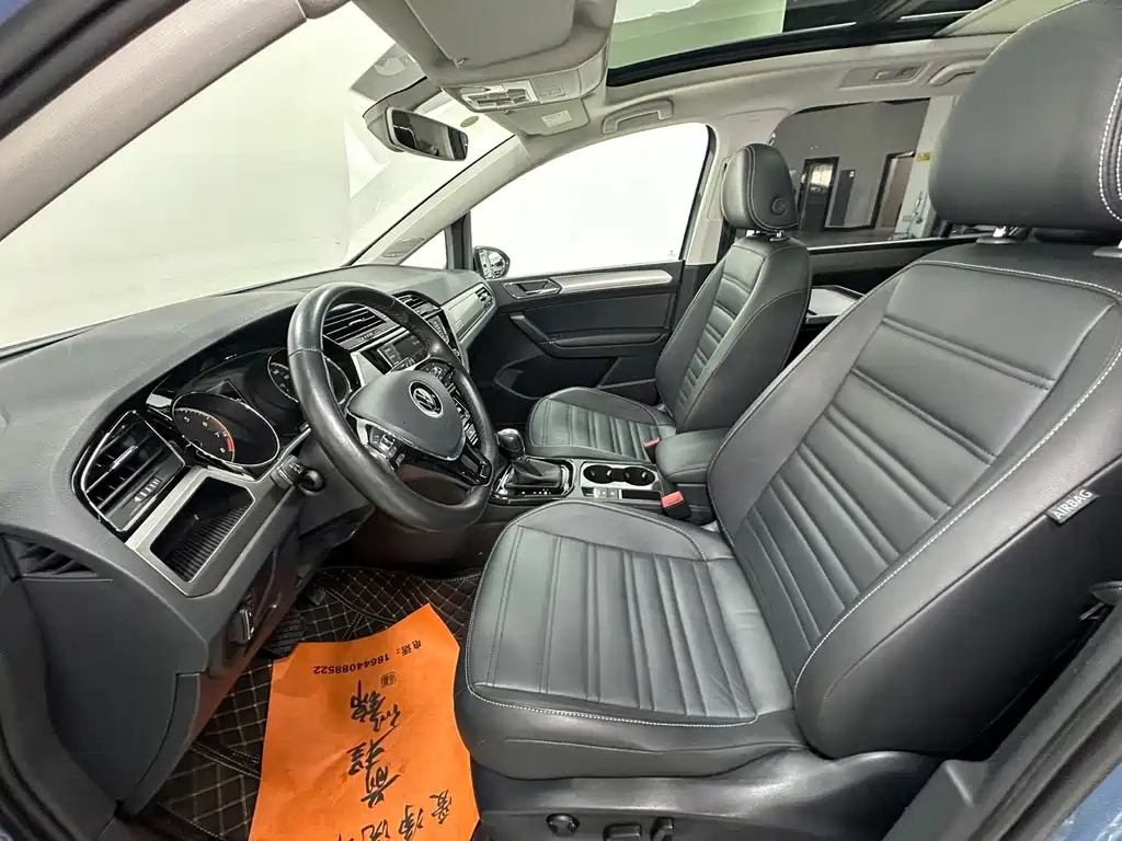 Volkswagen Touran — миниатюра 15