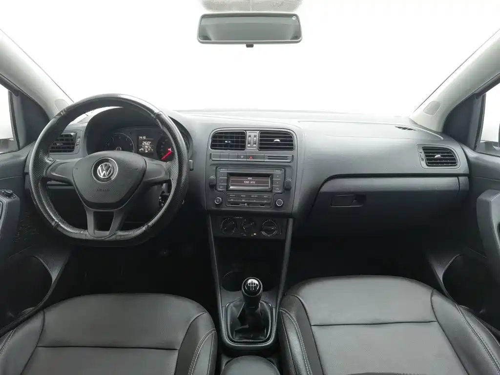 Volkswagen Polo — миниатюра 5