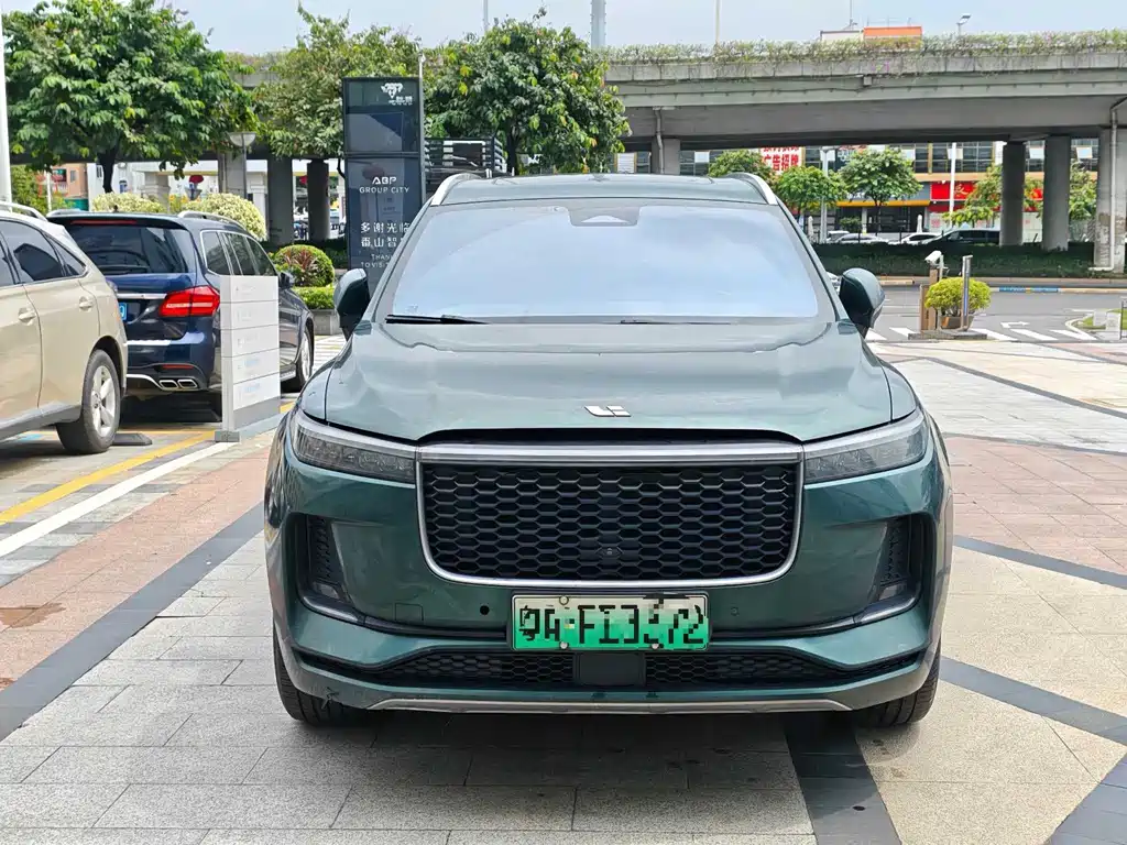 Li Auto Li ONE — миниатюра 2