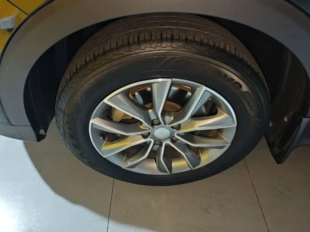 Roewe RX5 — миниатюра 23