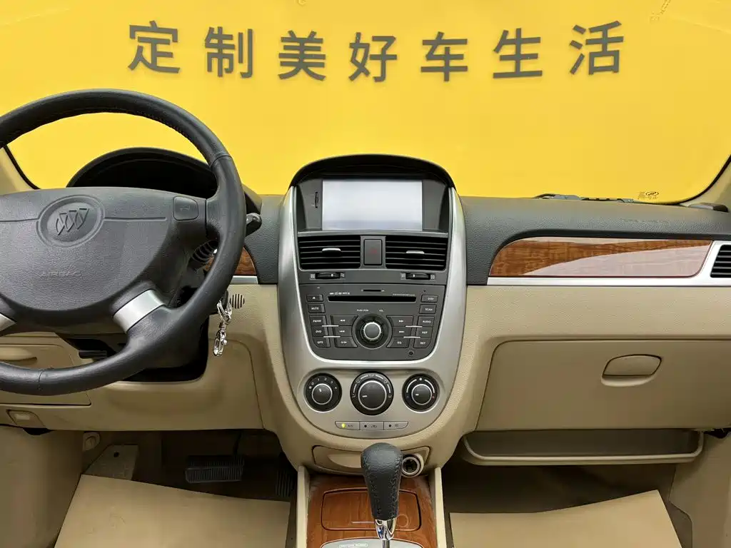 Buick Excelle — миниатюра 25