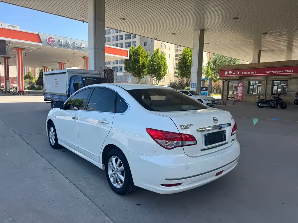 Nissan Sylphy — миниатюра 16