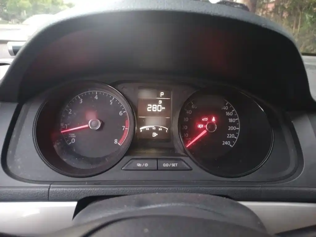 Volkswagen Lavida — миниатюра 4