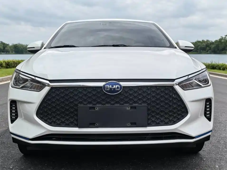 BYD e2 — миниатюра 6