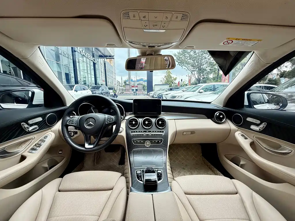 Mercedes-Benz C-Class — миниатюра 23