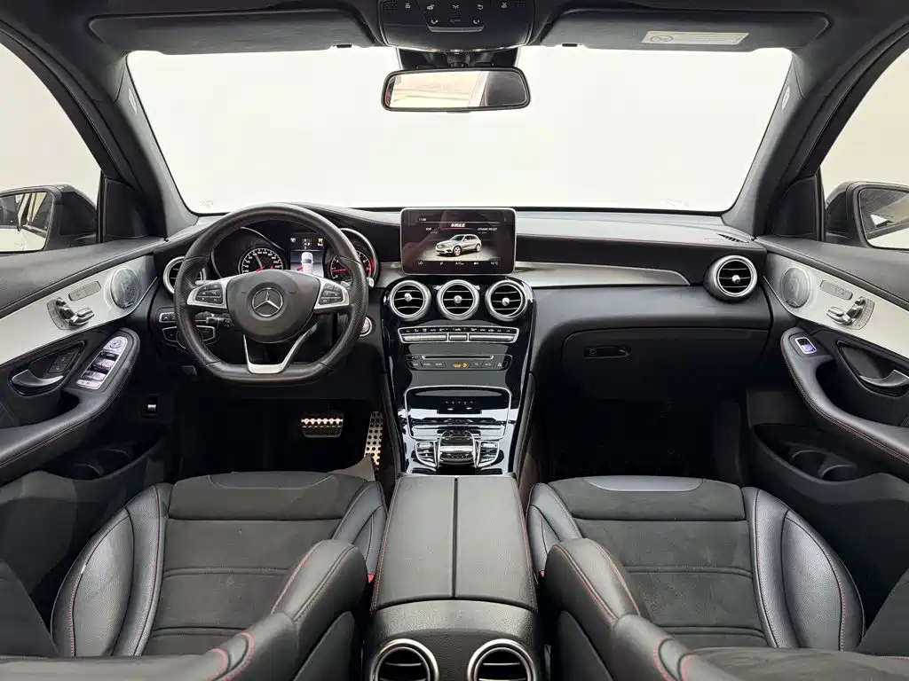 Mercedes-Benz GLC AMG — миниатюра 14