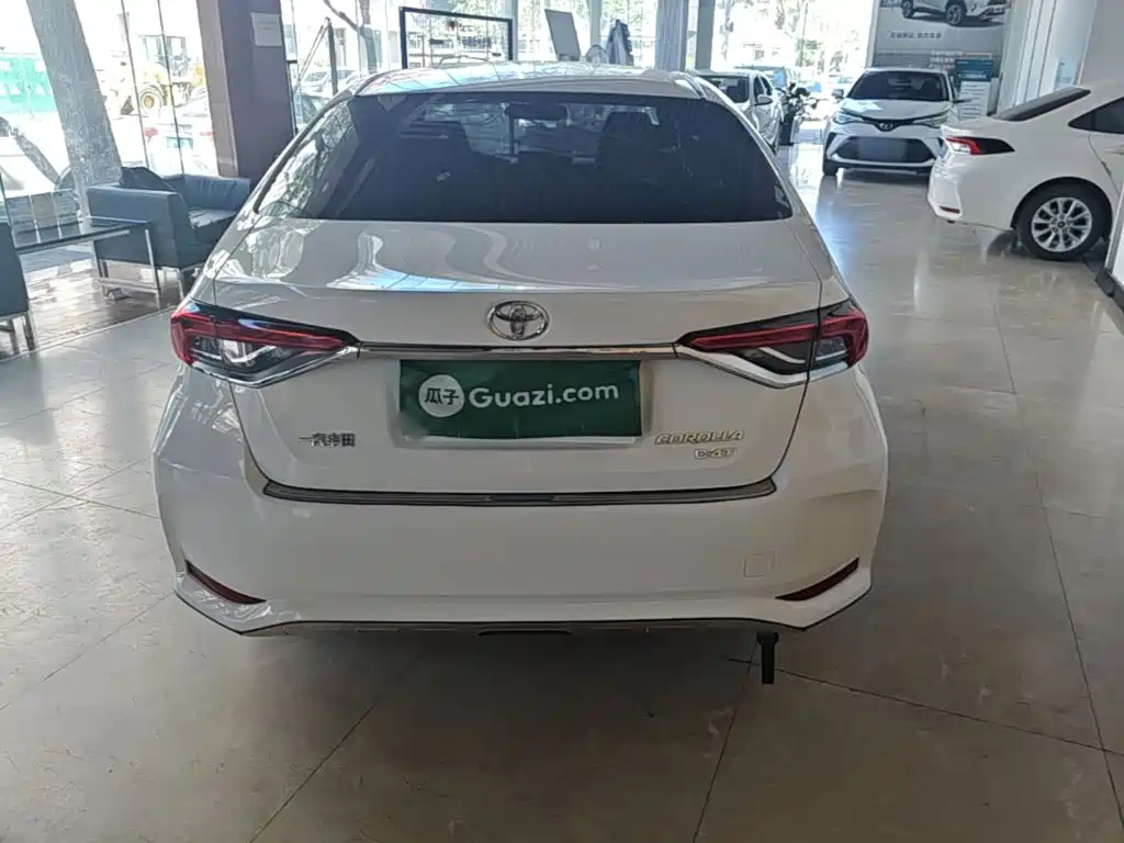 Toyota Corolla — миниатюра 6
