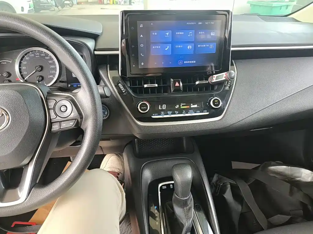 Toyota Corolla — миниатюра 13