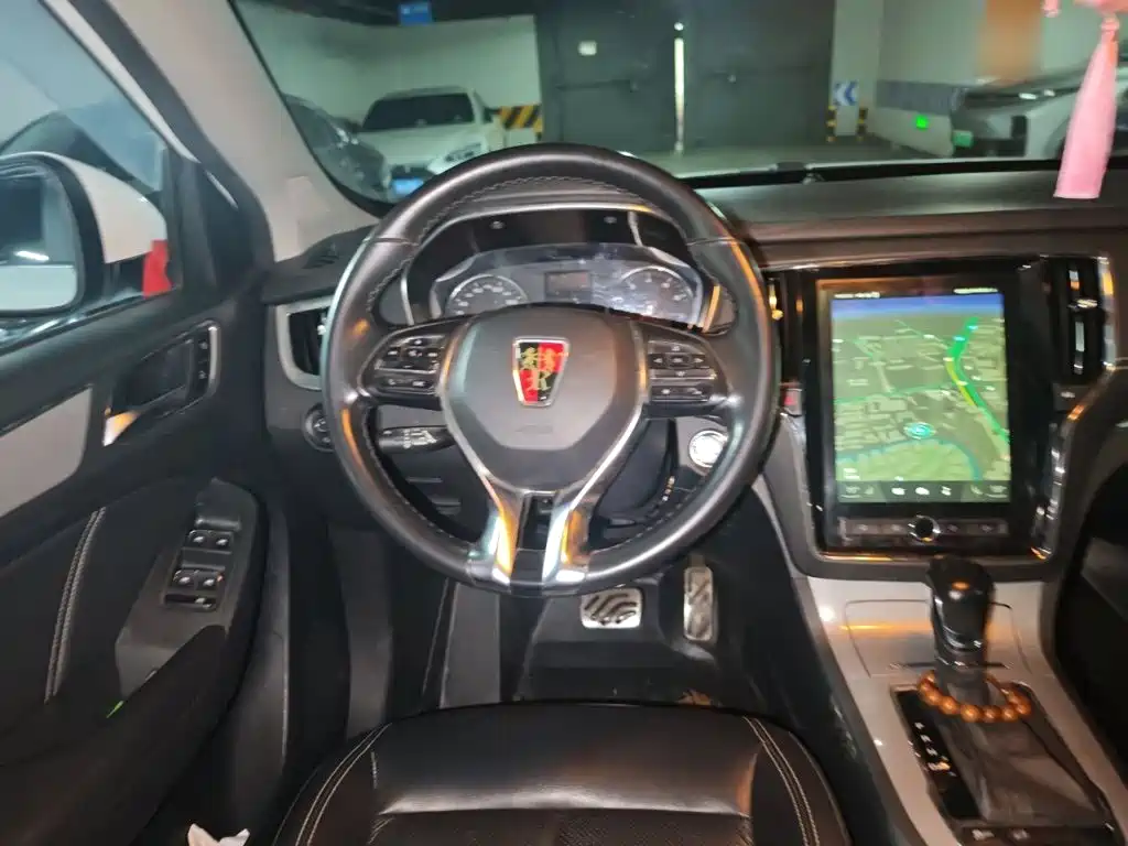 Roewe RX5 — миниатюра 6