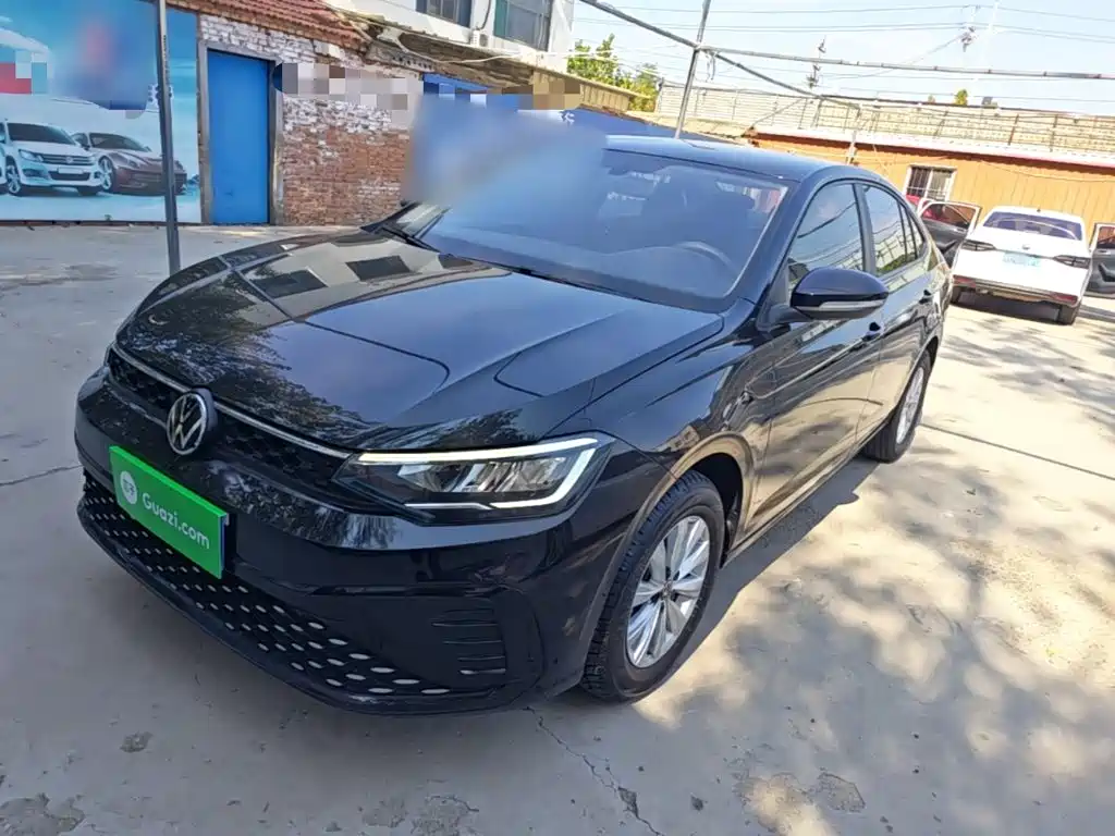 Volkswagen Lavida — миниатюра 2