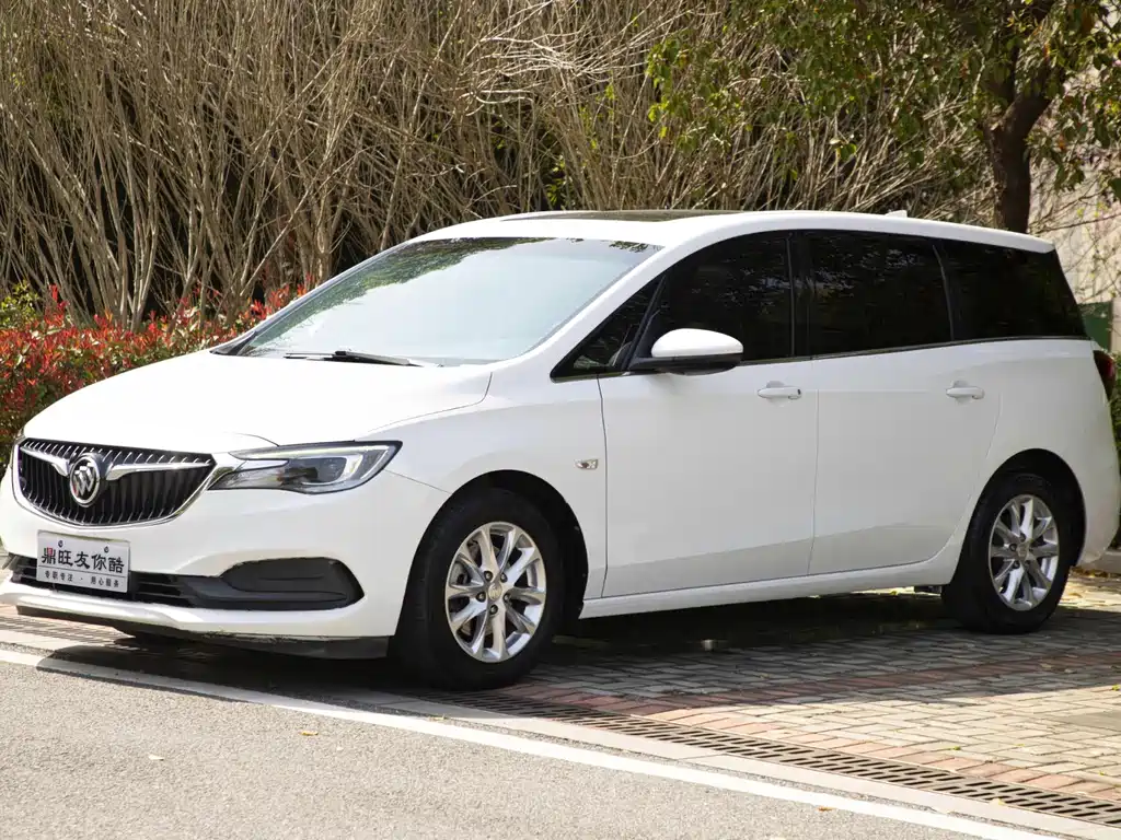 Buick GL6
