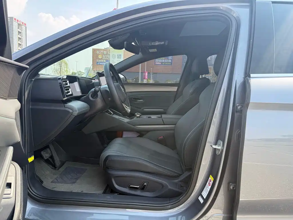 BYD Qin L — миниатюра 4