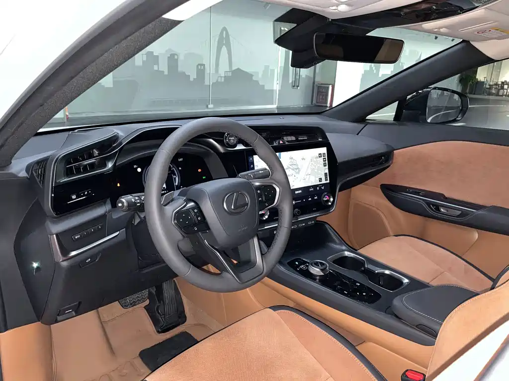 Lexus RZ — миниатюра 10