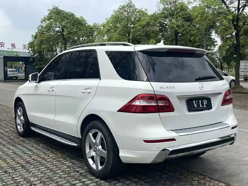 Mercedes-Benz M-Class — миниатюра 8