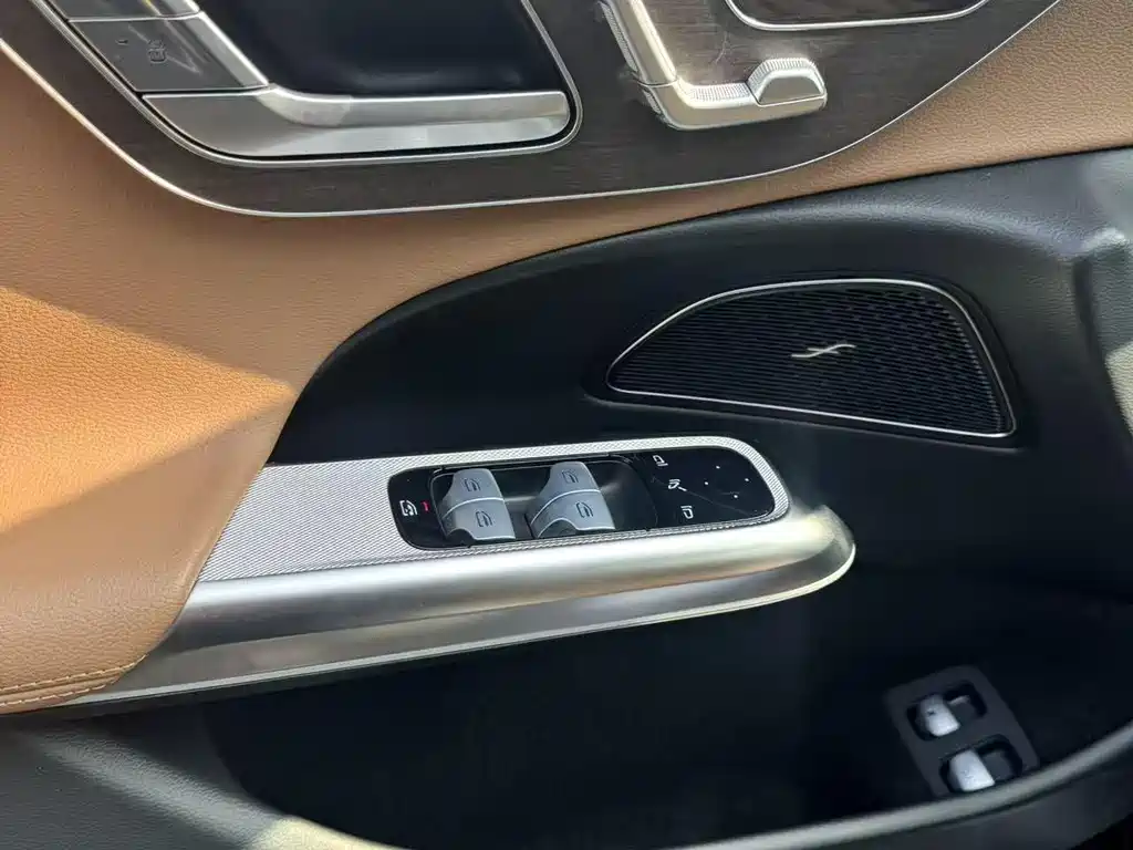 MERCEDES-BENZ E CLASS NEW ENERGY