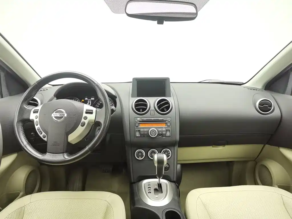 Nissan Qashqai — миниатюра 5