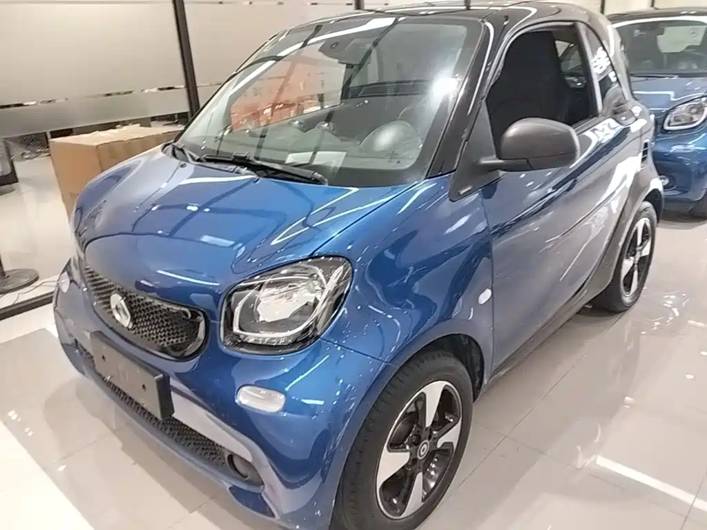 smart Smart Fortwo — миниатюра 2