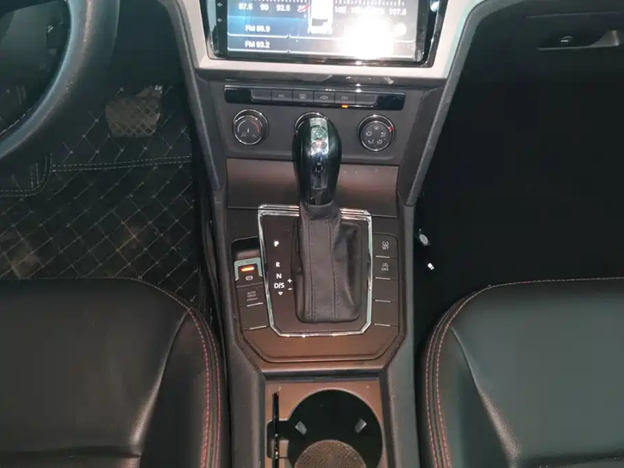 Volkswagen Lamando — миниатюра 16