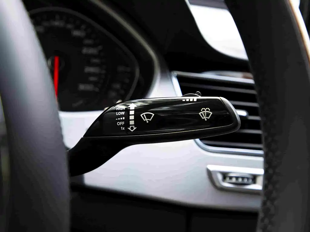Audi A8 — миниатюра 18