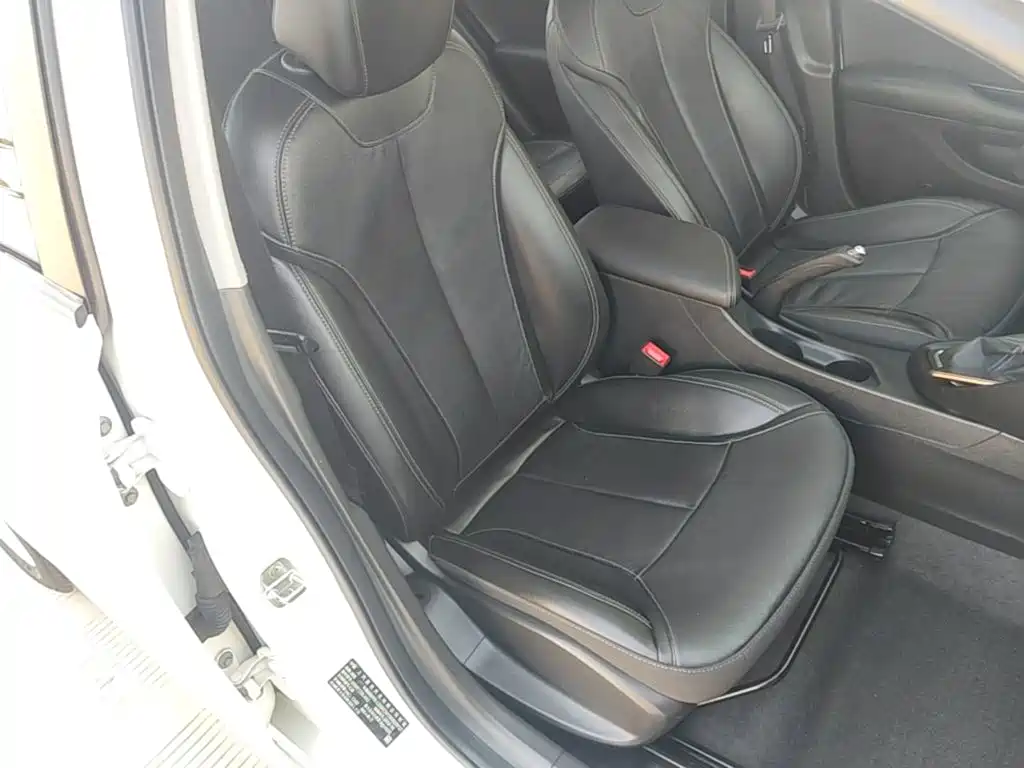 Buick Excelle — миниатюра 25