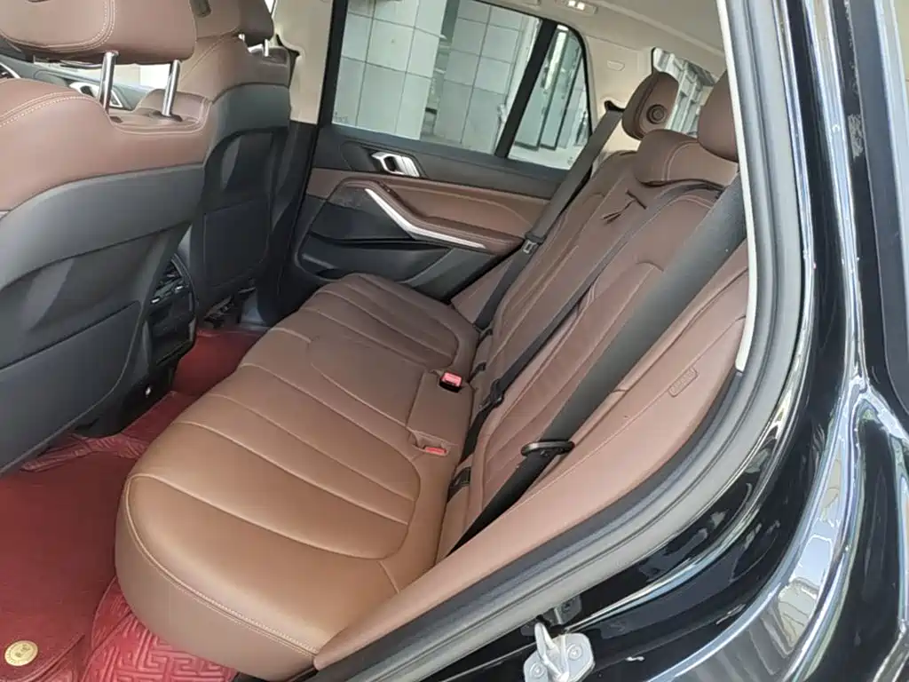 BMW X5 (Import) — миниатюра 17
