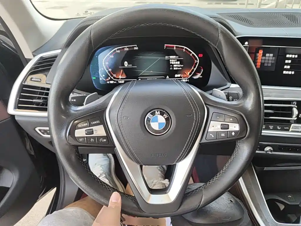 BMW X5 (Import) — миниатюра 11
