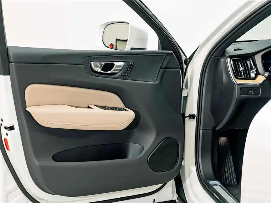 Volvo XC60 — фотографии объявления, Фото 15