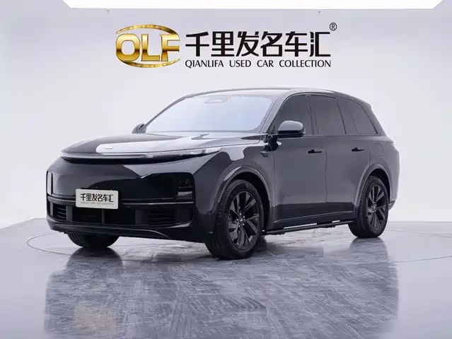 Li Auto L8