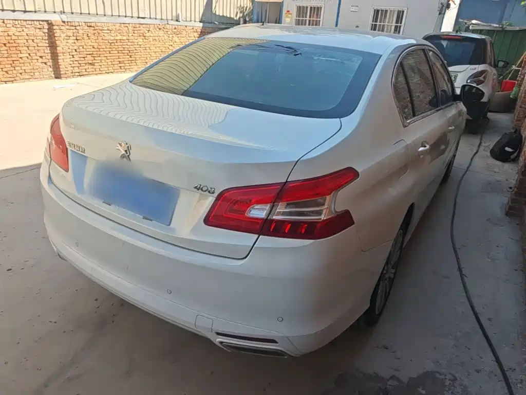 Peugeot 408 — миниатюра 7