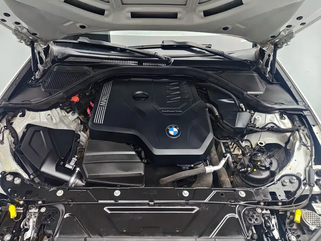 BMW 3 Series — миниатюра 7
