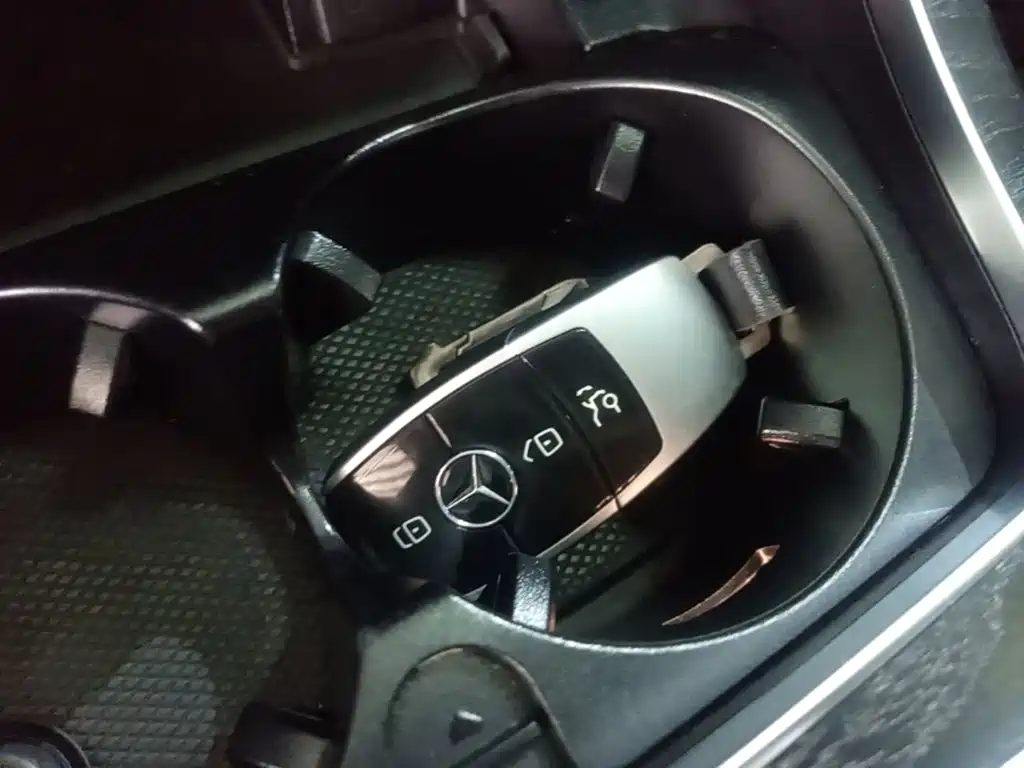 Mercedes-Benz C-Class — миниатюра 9