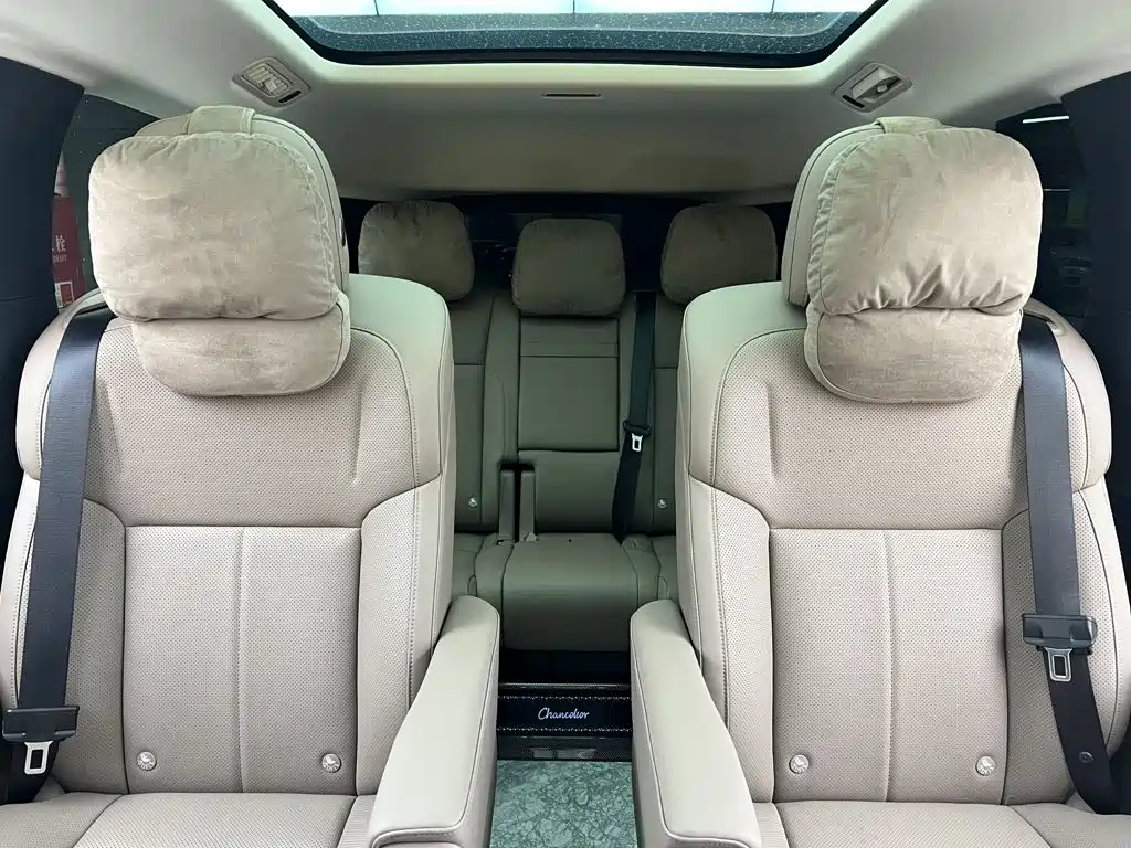 Li Auto Li MEGA — миниатюра 38