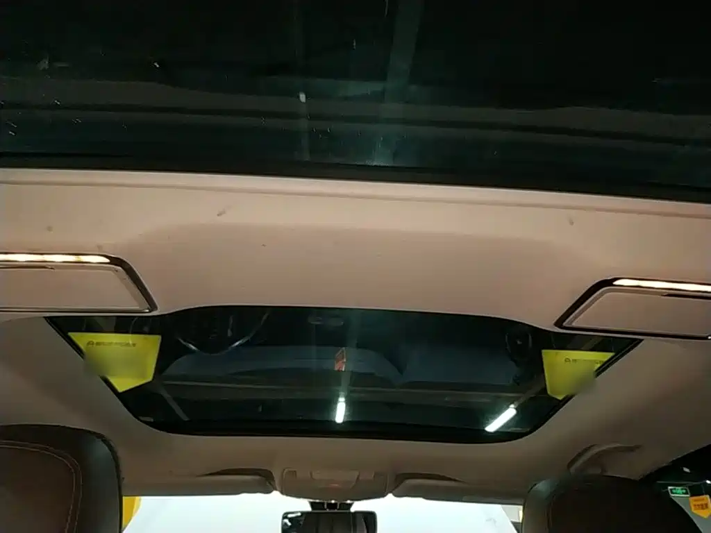 Mercedes-Benz E-Class — миниатюра 18