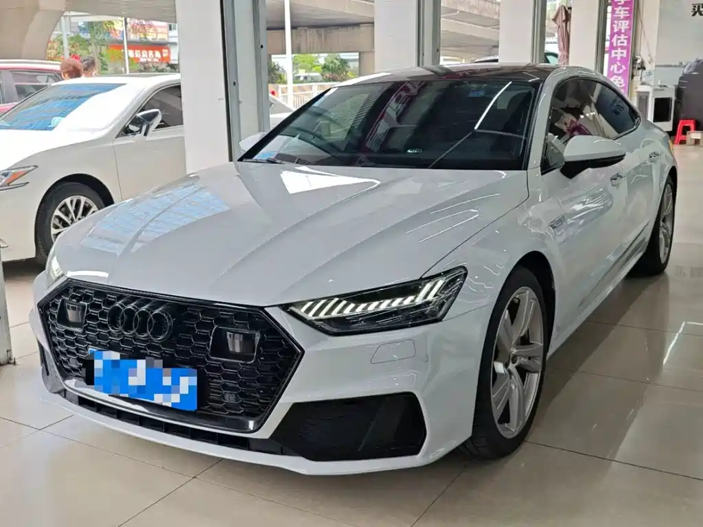 Audi A7L