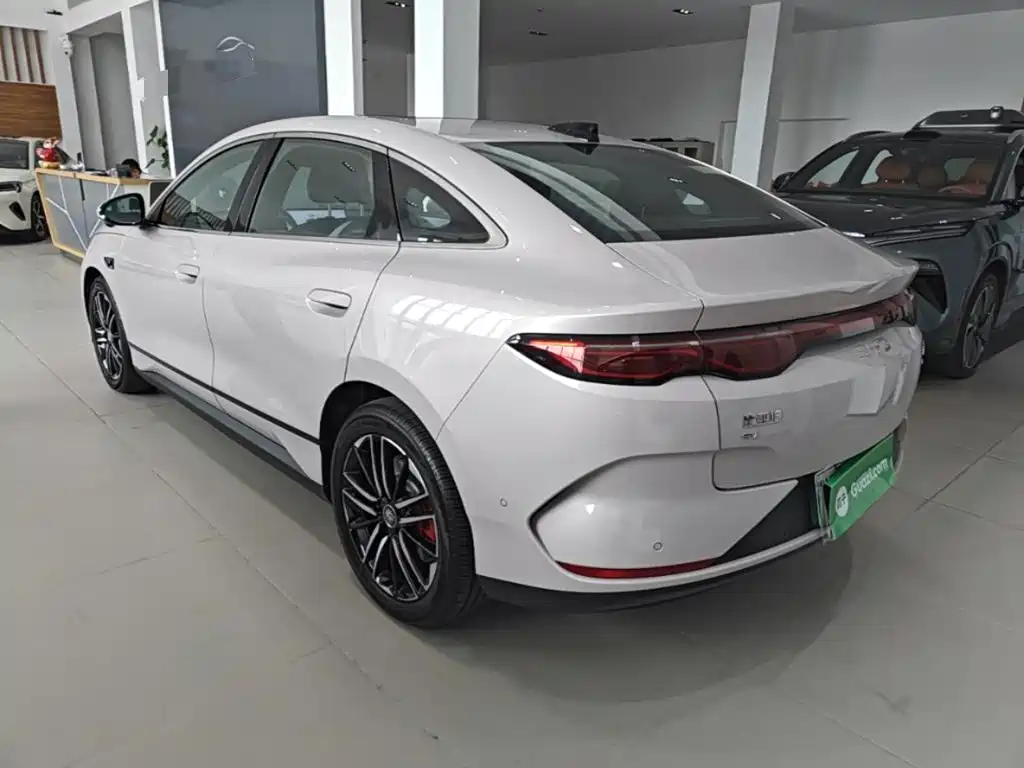 BYD Qin L — миниатюра 5