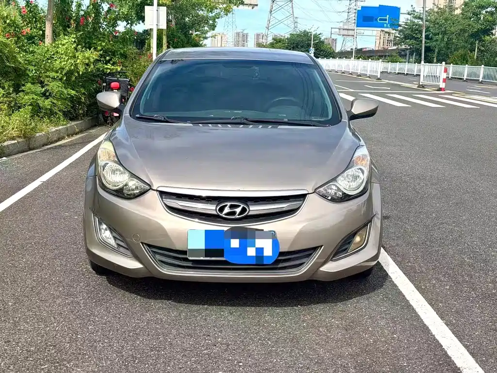 Hyundai Elantra Langdong — миниатюра 2