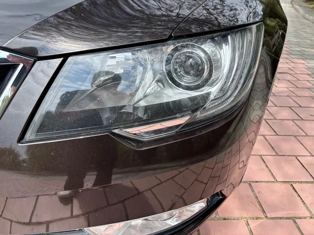 Skoda Superb — миниатюра 19