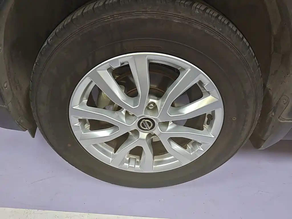 Nissan X-Trail — миниатюра 23
