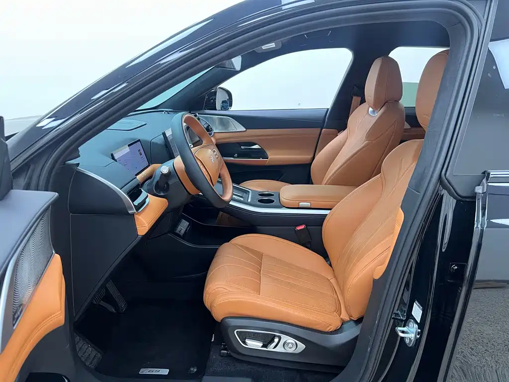 XPeng G9 — миниатюра 11
