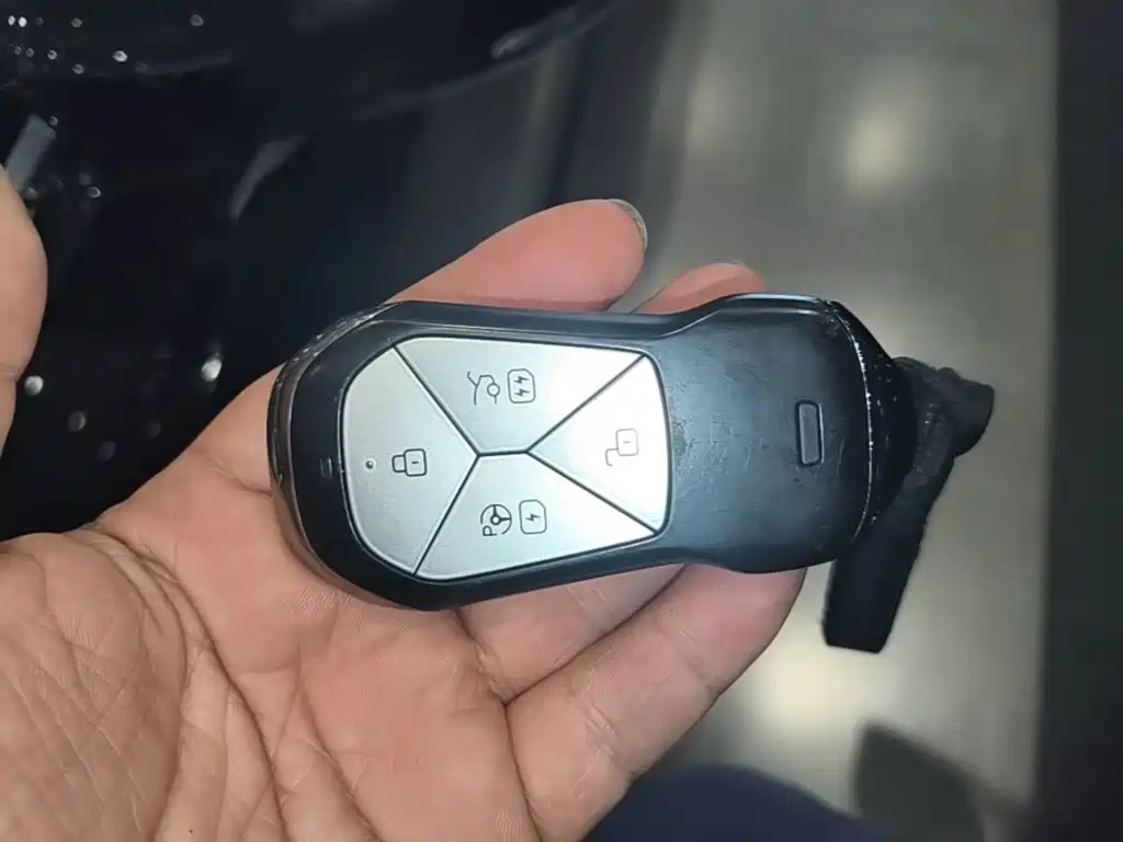 XPeng P7 — миниатюра 9