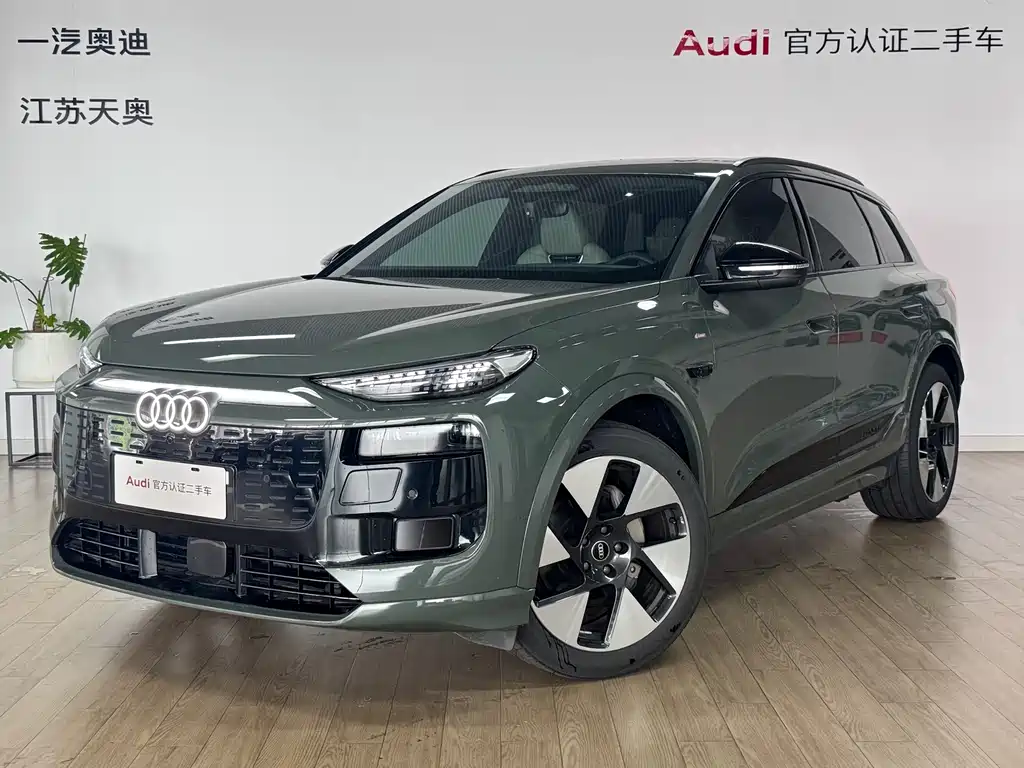 Audi Q6L E-tron