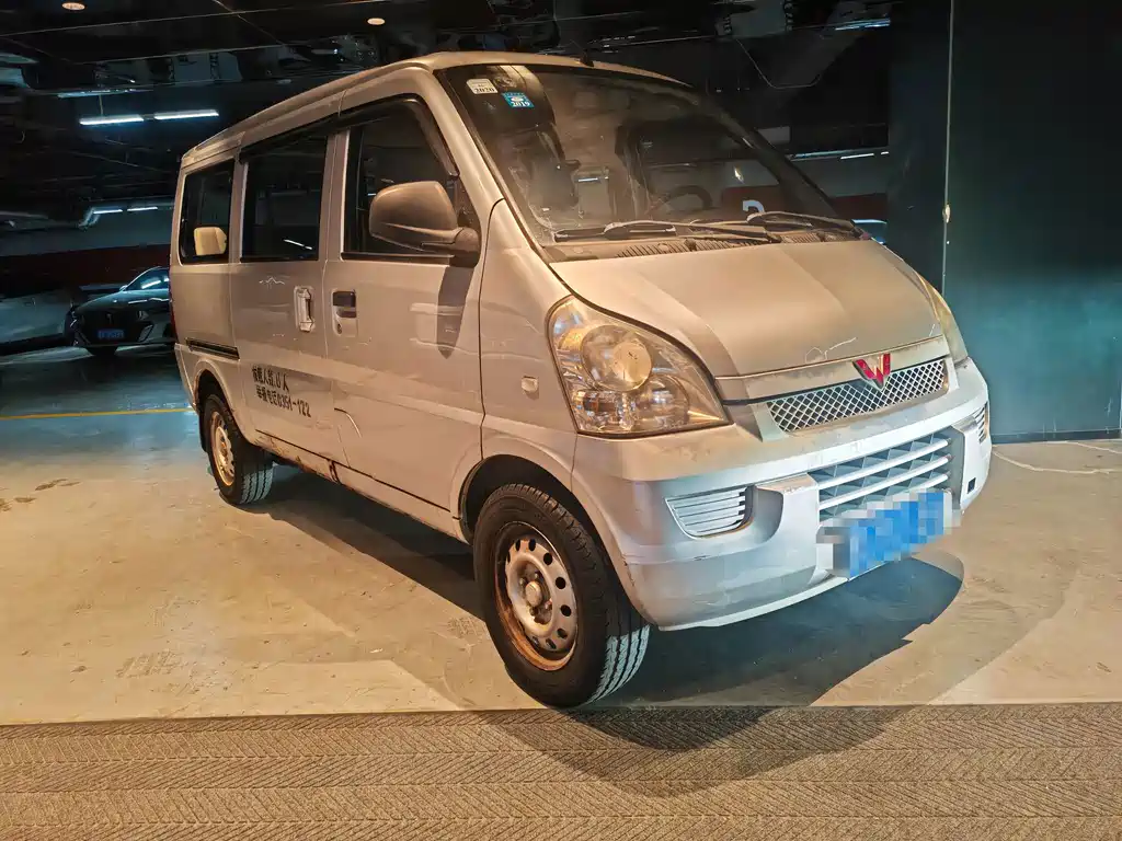 Wuling Rongguang — миниатюра 3